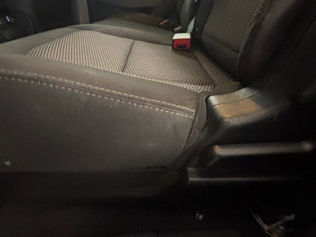 Used 2019 Ford Explorer XLT image 14