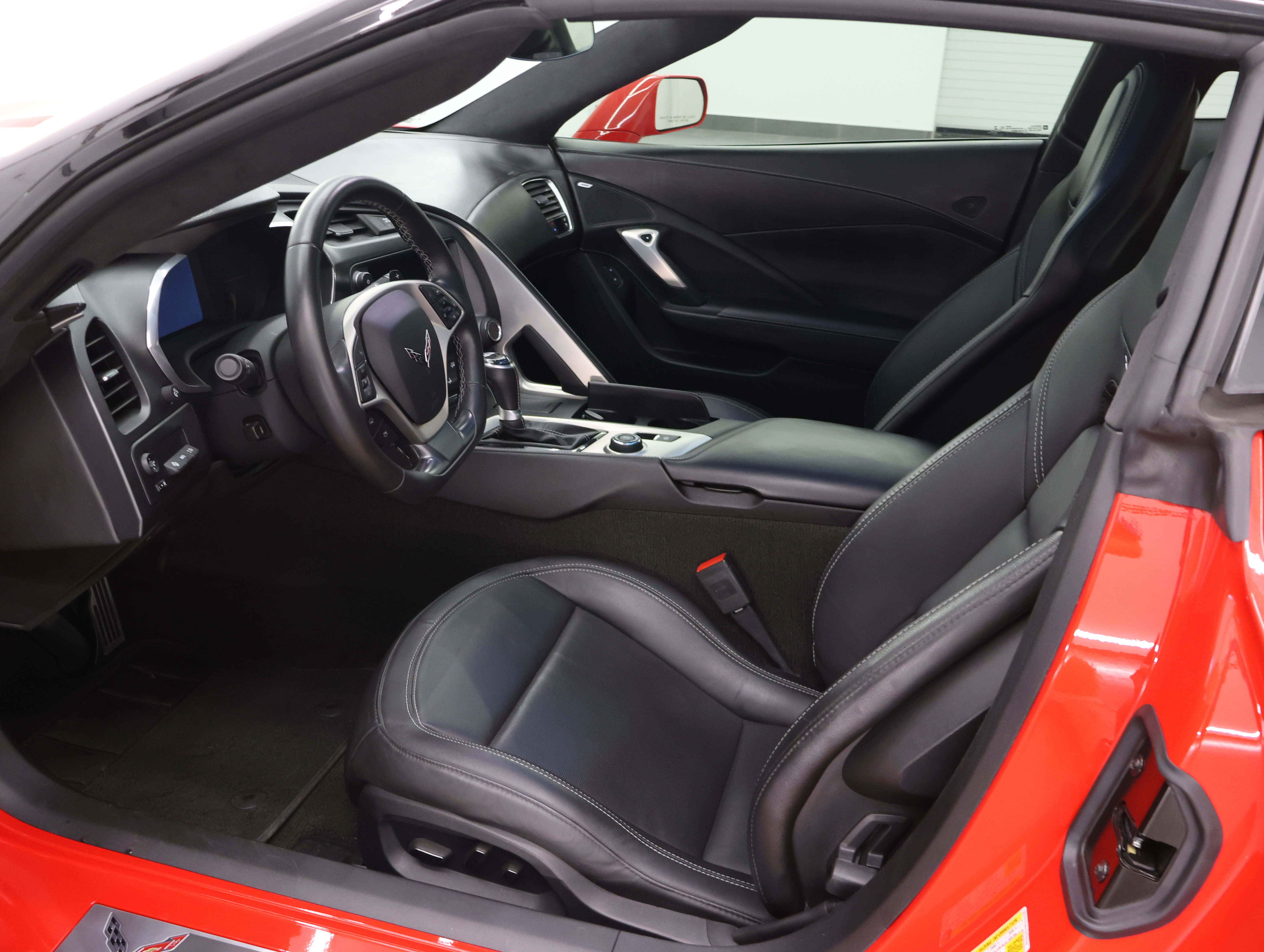 Used 2016 Chevrolet Corvette Stingray Coupe w/ 3LT Preferred Equipment Group RWD image 8