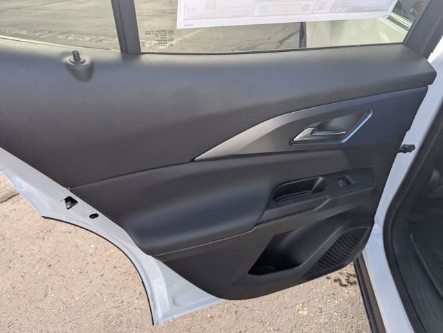 New 2026 Chevrolet Equinox EV LT image 10