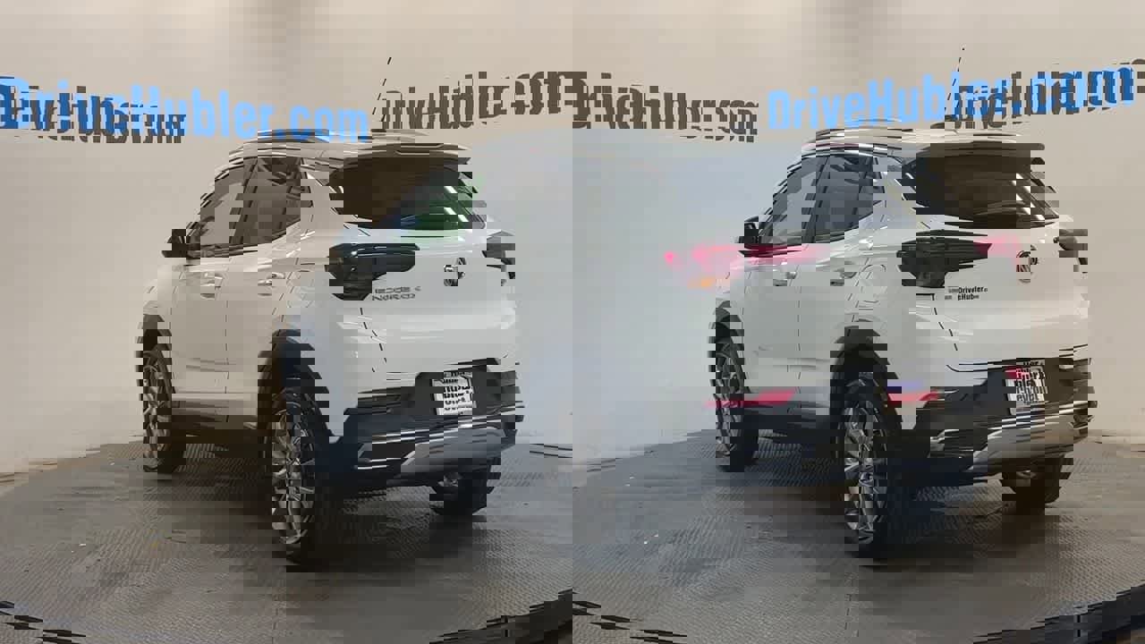 Used 2020 Buick Encore GX Essence w/ Experience Buick Package image 6