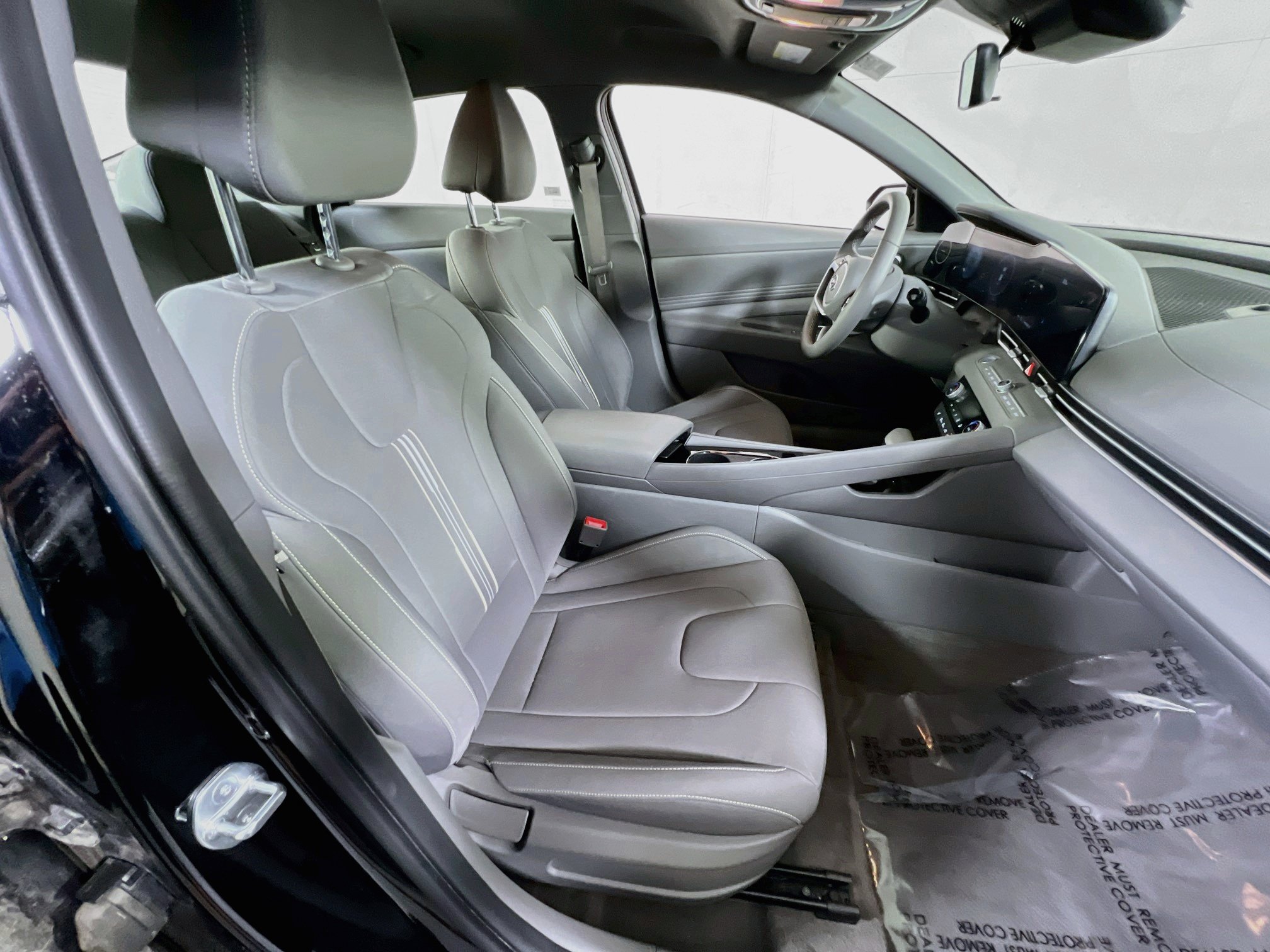 Used 2023 Hyundai Elantra SEL w/ Convenience Package FWD image 27