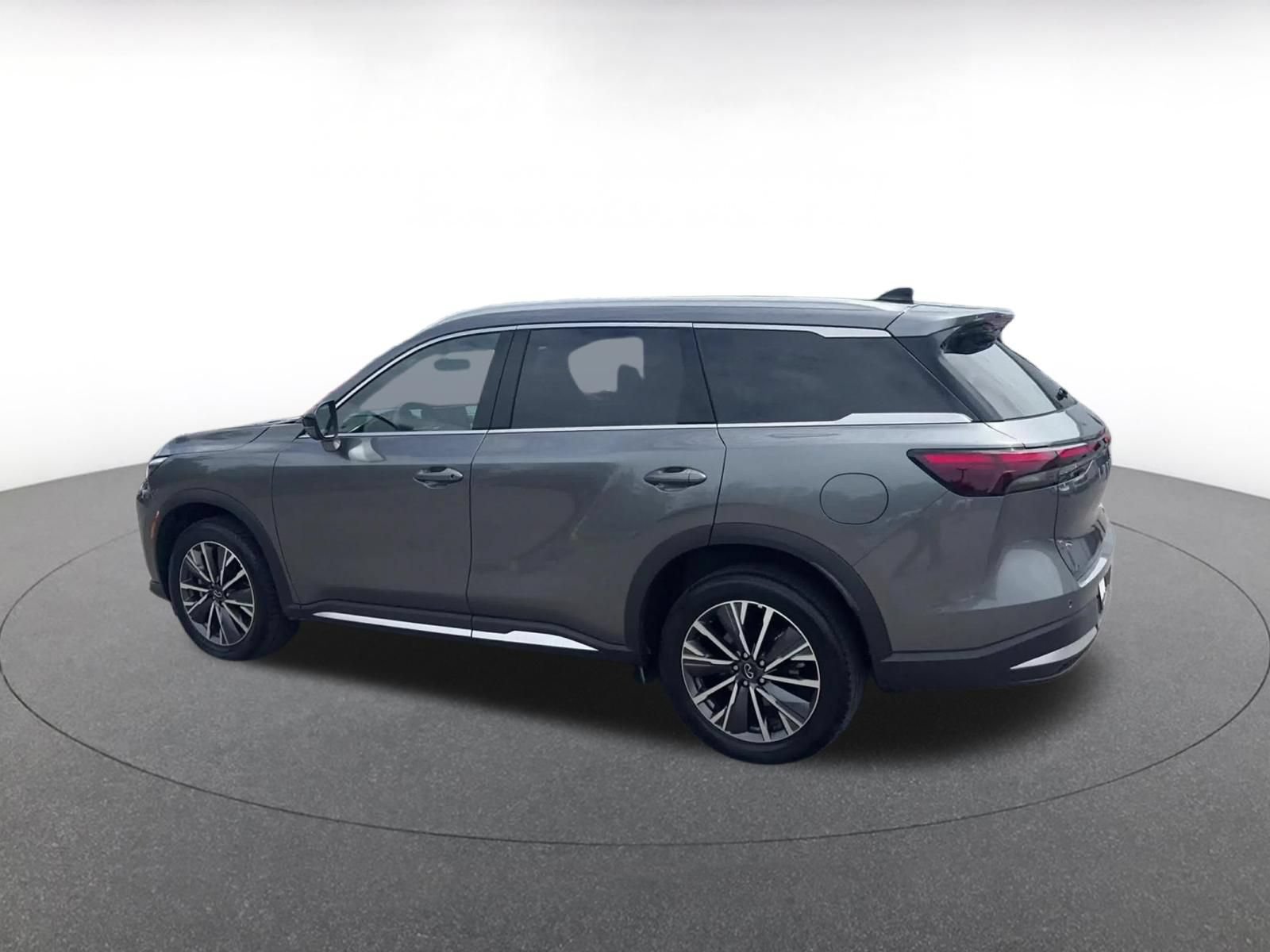 Used 2026 INFINITI QX60 Luxe AWD/4WD image 9