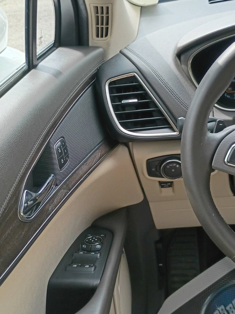 Used 2018 Lincoln MKX Reserve AWD/4WD image 10