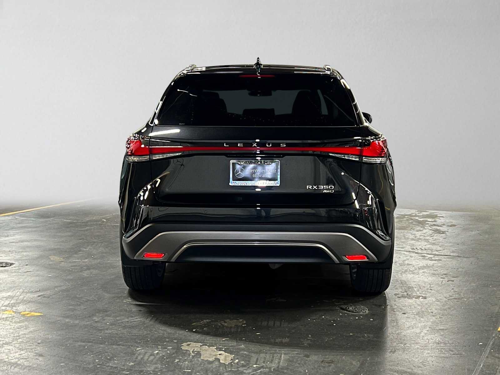Used 2025 Lexus RX 350 Premium Plus w/ Convenience Package AWD/4WD image 4