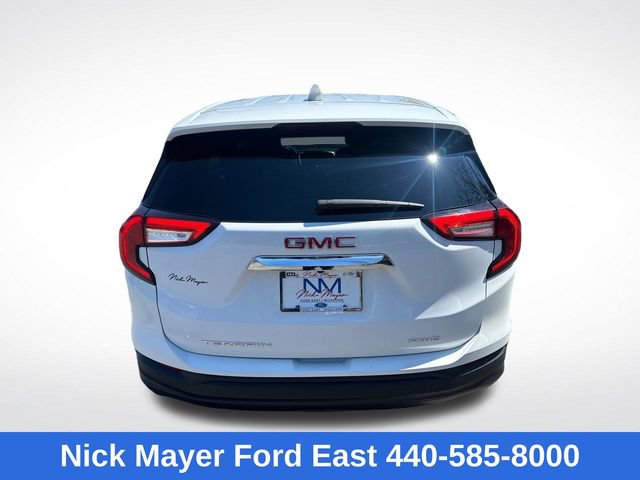 Used 2024 GMC Terrain SLE AWD/4WD image 7