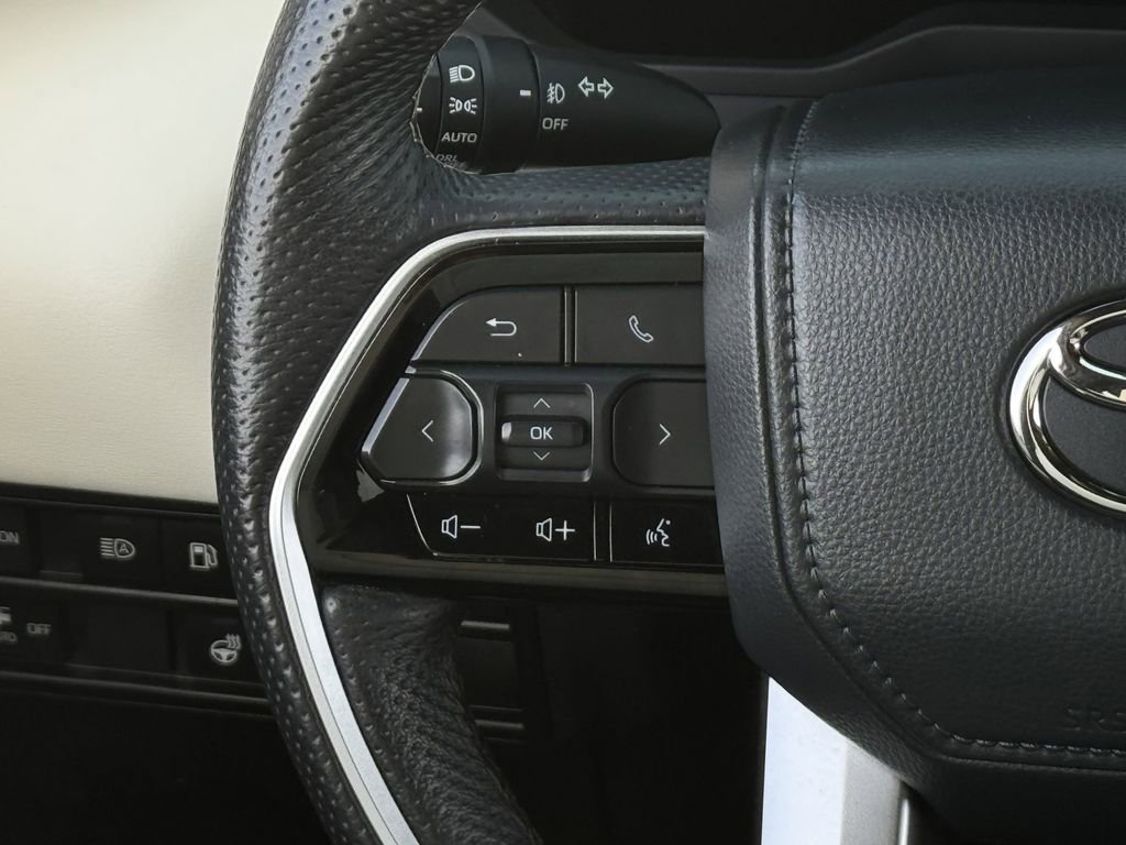 Used 2023 Toyota Tundra Capstone image 16