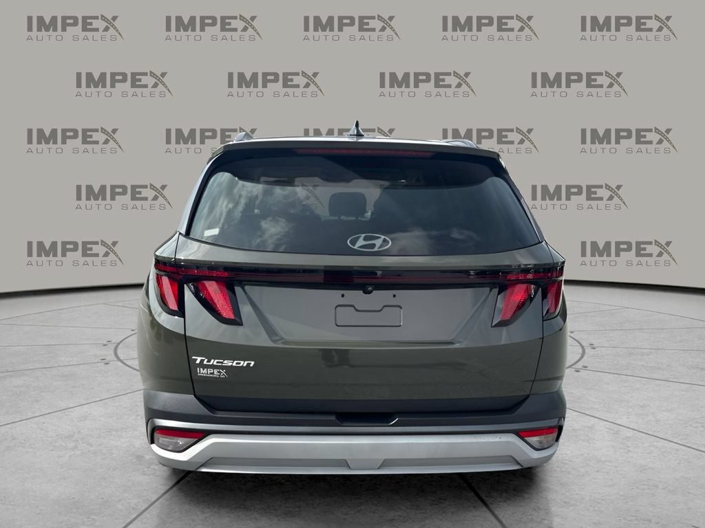 Used 2025 Hyundai Tucson SEL FWD image 4
