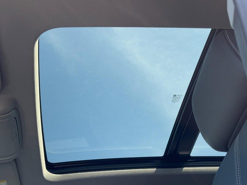 Used 2023 Chevrolet Blazer LT w/ Midnight/Sport Edition image 26