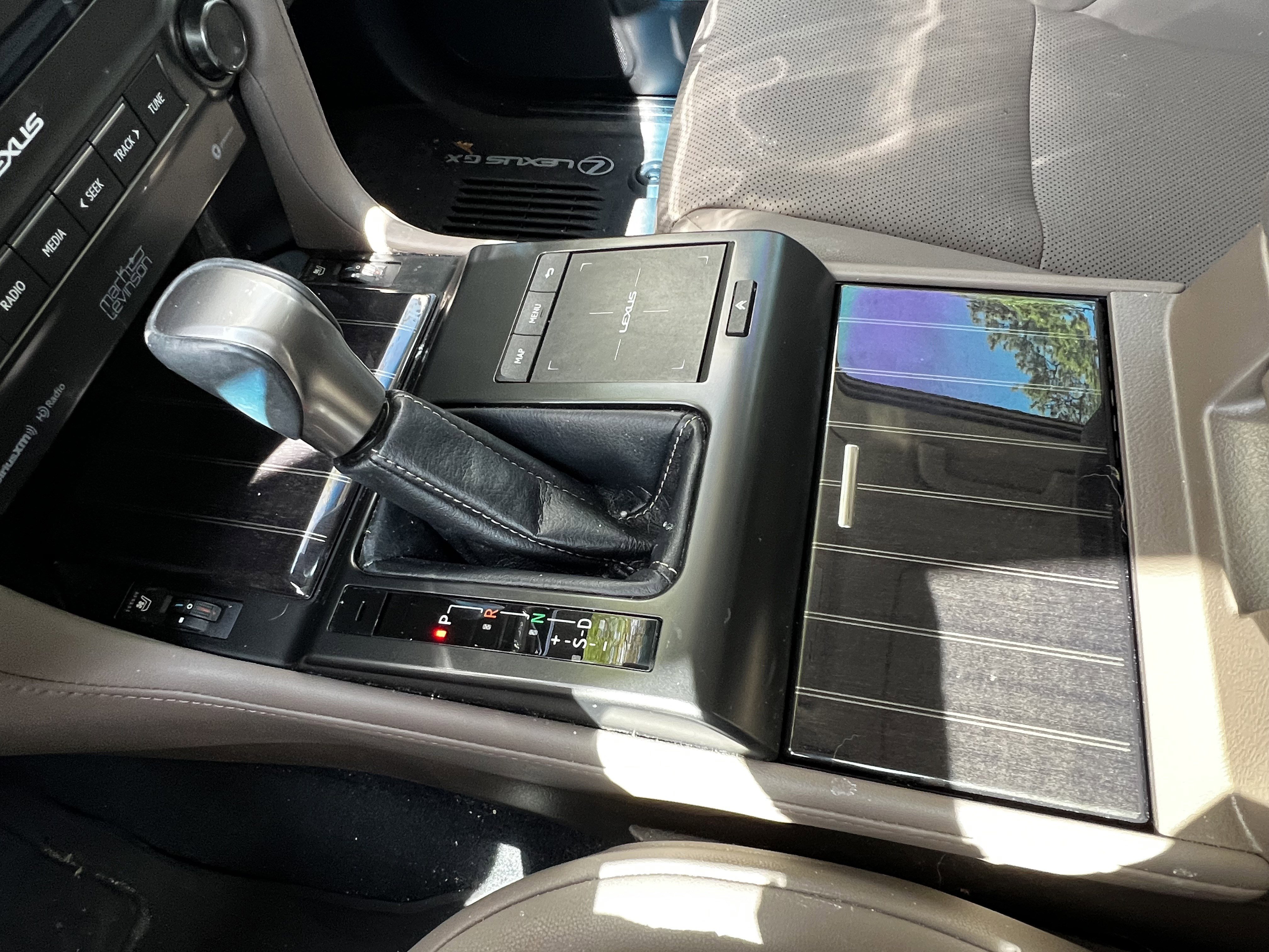 Used 2023 Lexus GX 460 Premium image 28