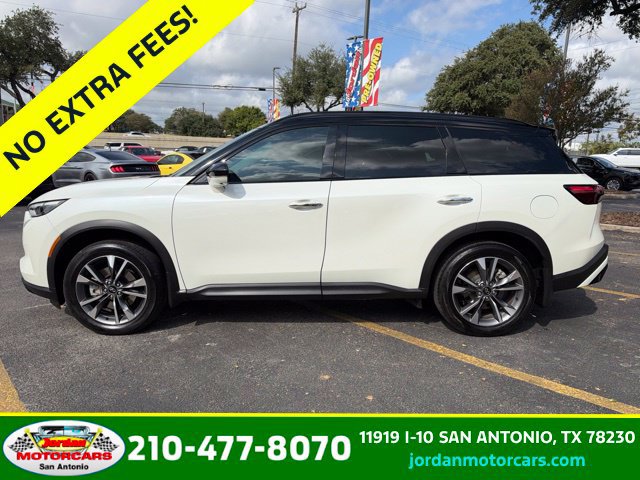 Used 2023 INFINITI QX60 Luxe w/ Performance Audio Package FWD image 2