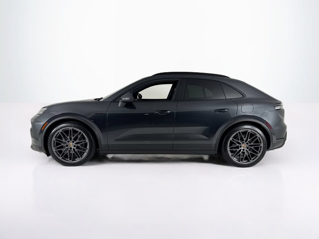 Certified 2024 Porsche Macan 4 Electric AWD/4WD image 2