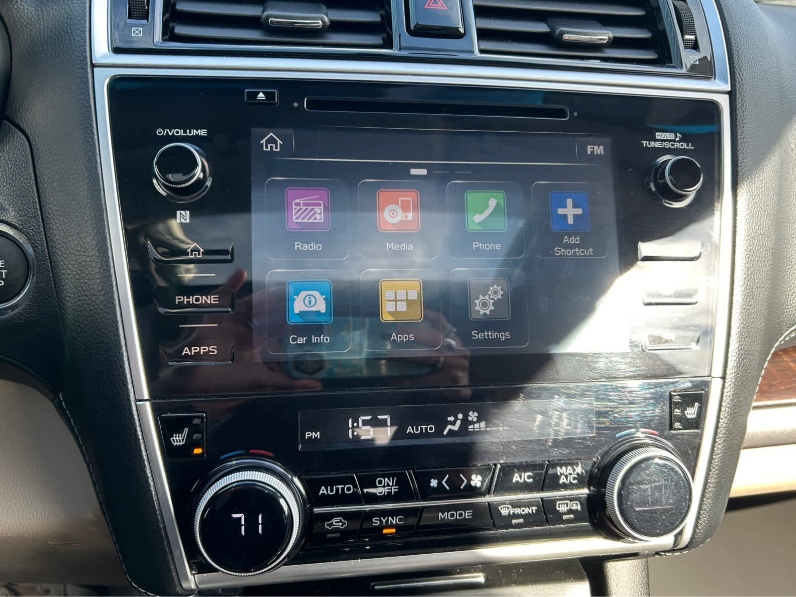 Used 2018 Subaru Outback 2.5i Limited image 19