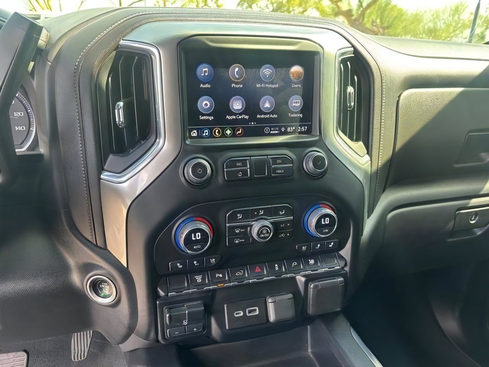 Used 2022 Chevrolet Silverado 2500 LTZ w/ LTZ Texas Edition AWD/4WD image 14