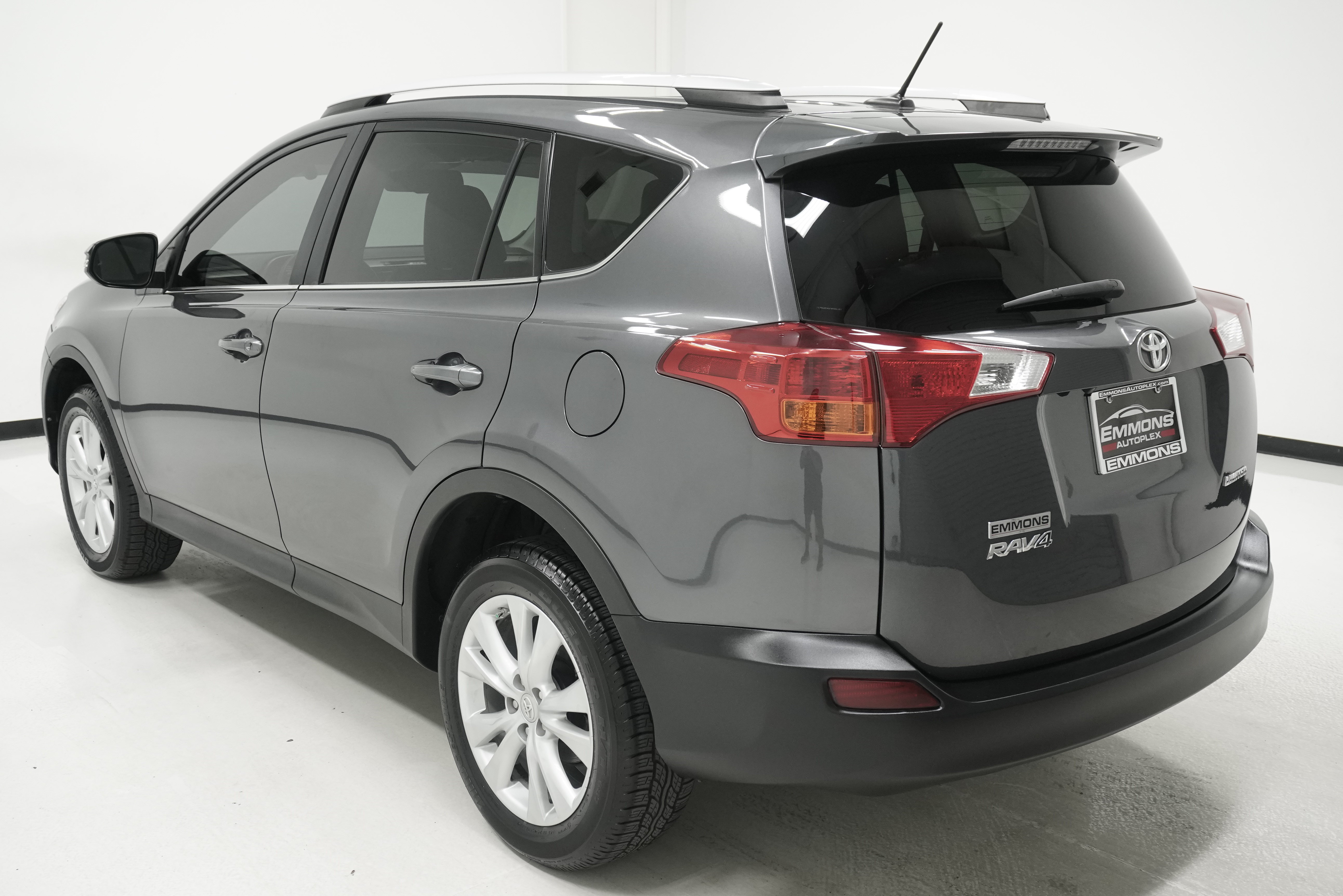 Used 2013 Toyota RAV4 Limited FWD image 6