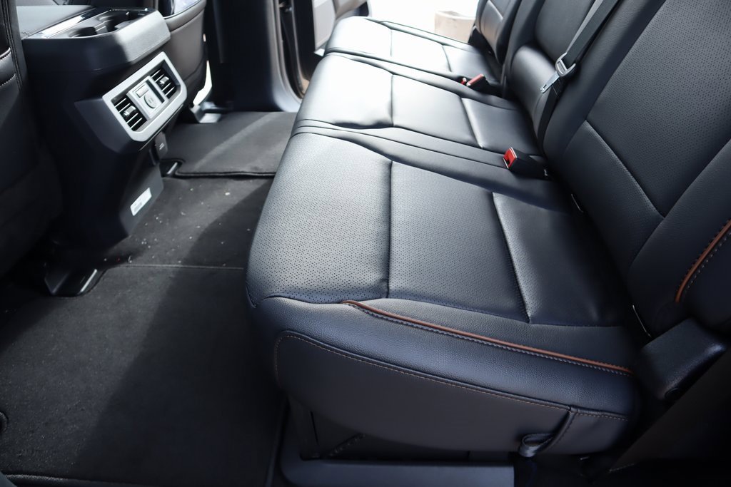 New 2026 Ford F250 Lariat w/ Black Appearance Package image 14