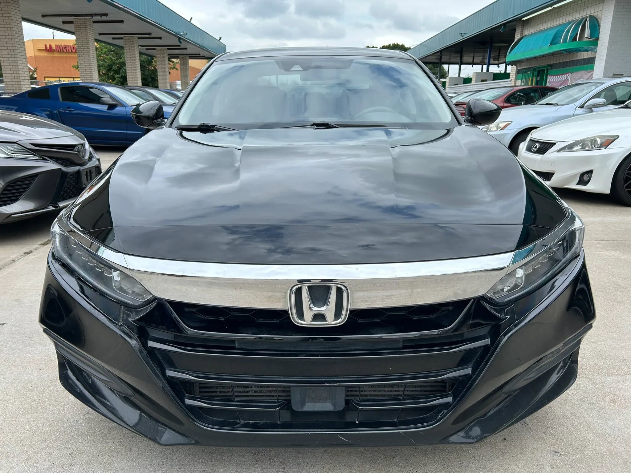 Used 2018 Honda Accord LX image 8