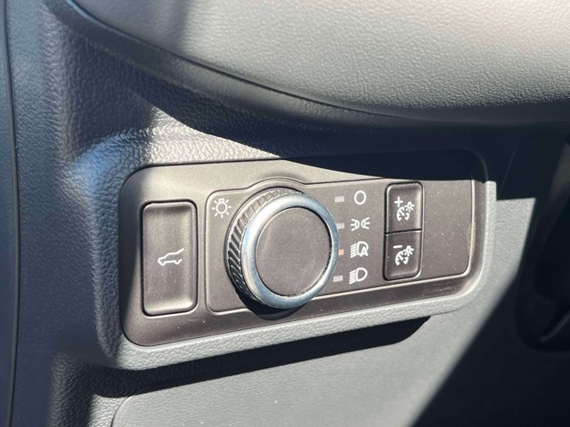 Used 2026 Ford Explorer Active AWD/4WD image 23