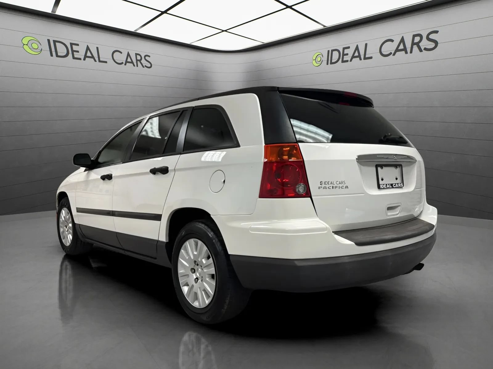 Used 2005 Chrysler Pacifica 2WD image 7