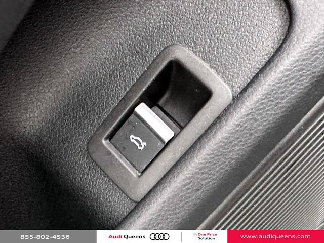 Used 2023 Audi S4 Premium Plus w/ Premium Plus Package AWD/4WD image 19