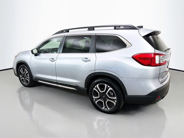 Used 2024 Subaru Ascent Touring image 5