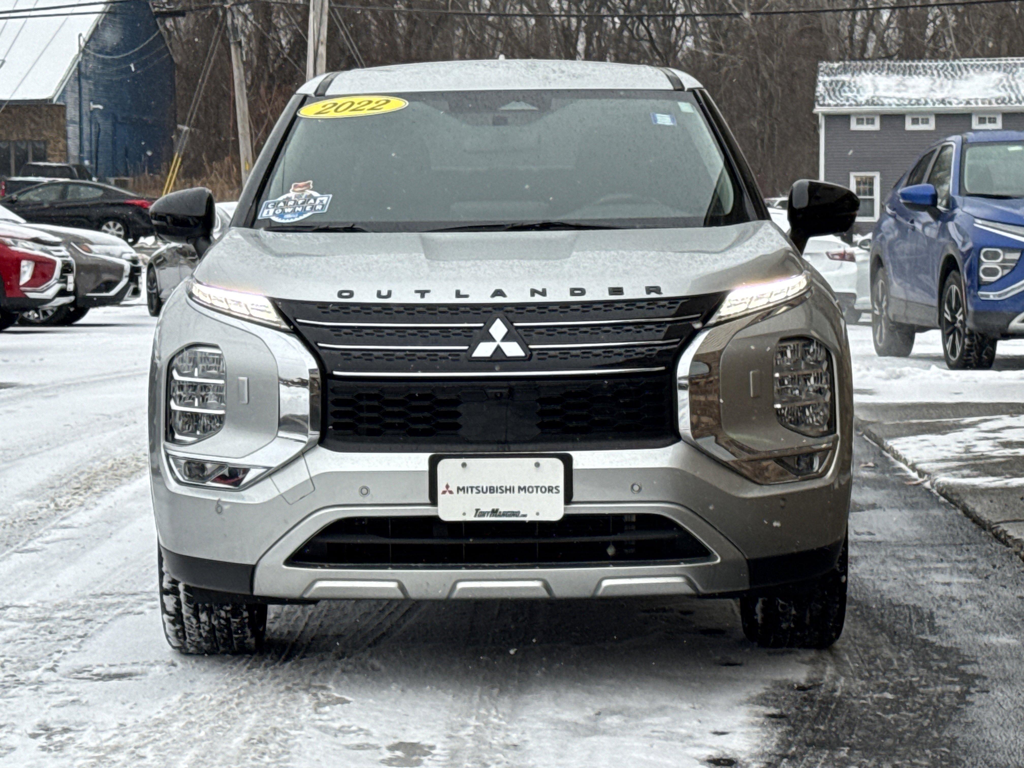 Used 2022 Mitsubishi Outlander SE image 8