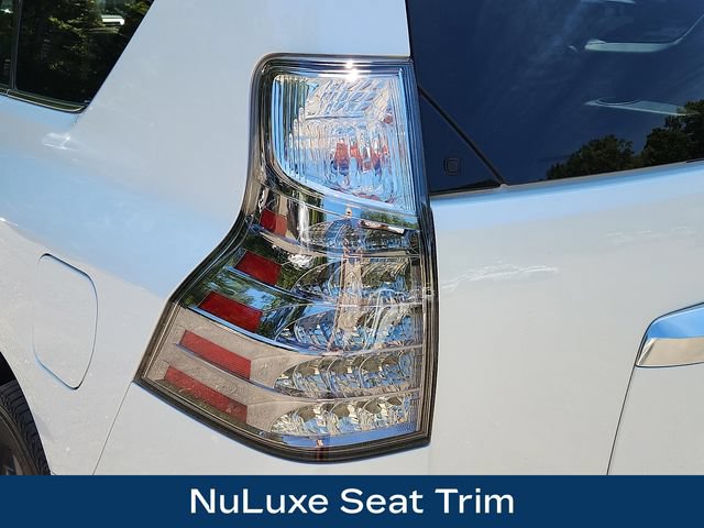 Used 2021 Lexus GX 460 Premium w/ Premium Package AWD/4WD image 12