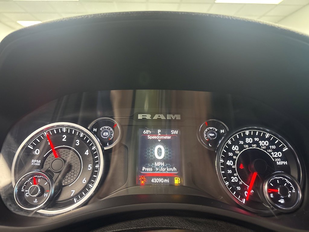 Used 2022 RAM 2500 Big Horn w/ Snow Chief Group image 18