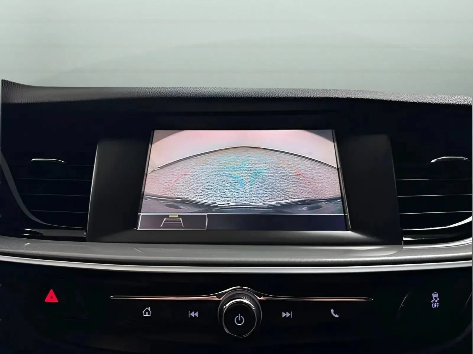 Used 2019 Buick Regal Preferred FWD image 19
