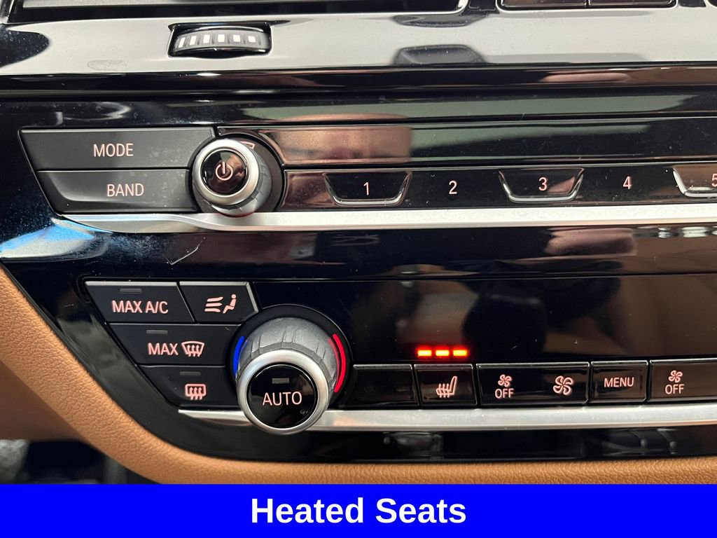 Used 2023 BMW 530i xDrive w/ Premium Package image 5