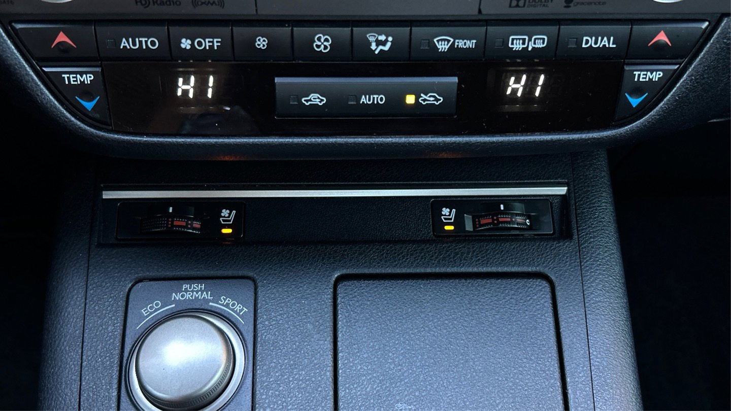 Used 2015 Lexus ES 350 image 40