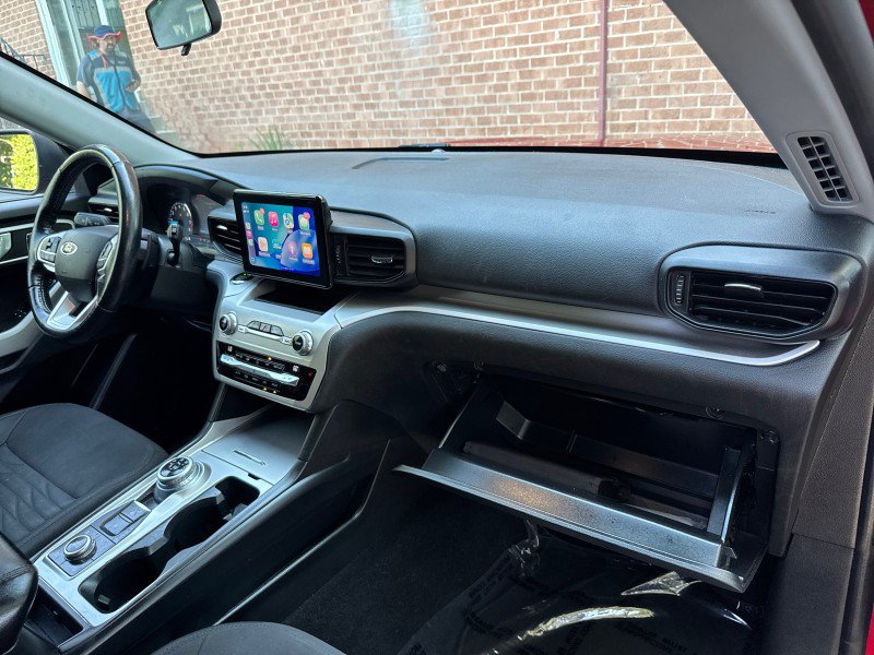 Used 2020 Ford Explorer XLT w/ Comfort Package AWD/4WD image 26