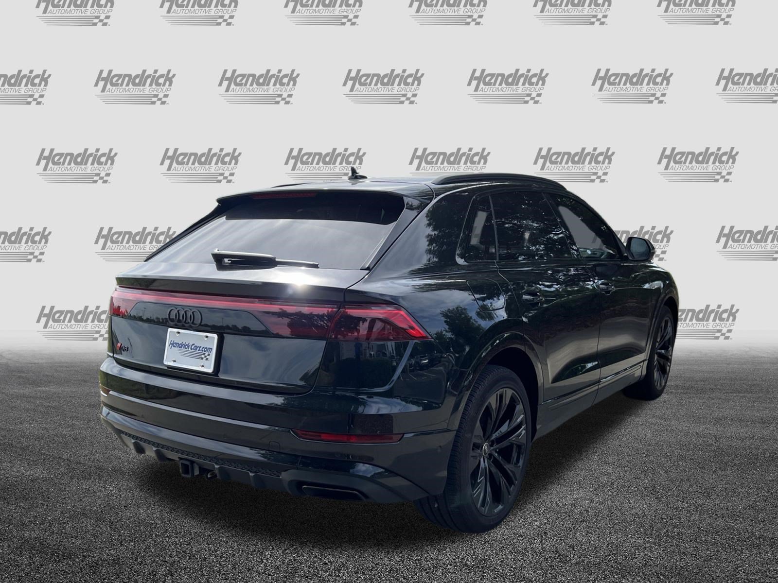 Used 2025 Audi Q8 Prestige AWD/4WD image 10