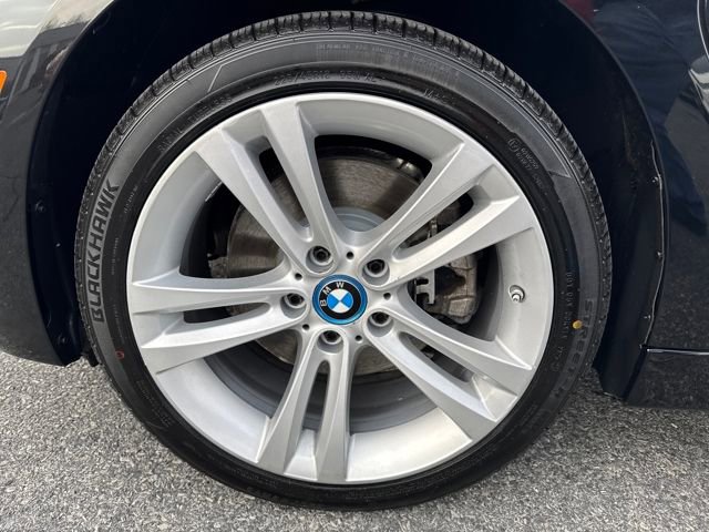 Used 2018 BMW 330e image 26