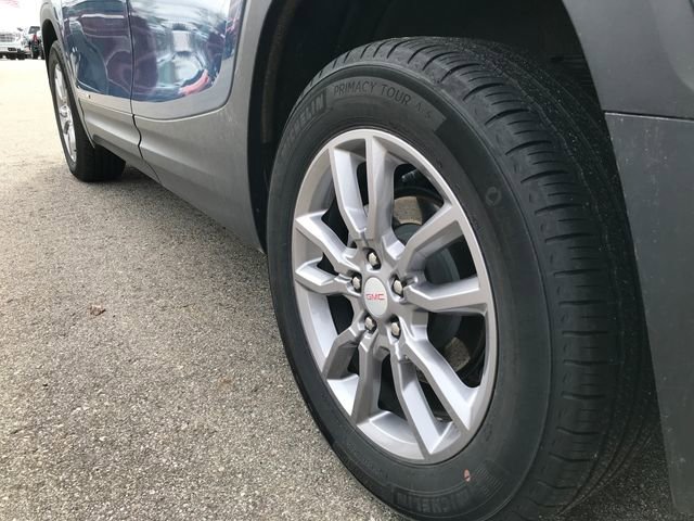 Used 2024 GMC Terrain SLT w/ LPO, Floor Liner Package AWD/4WD image 12