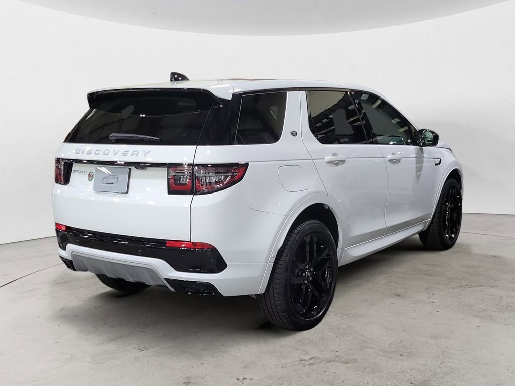 New 2025 Land Rover Discovery Sport S image 5