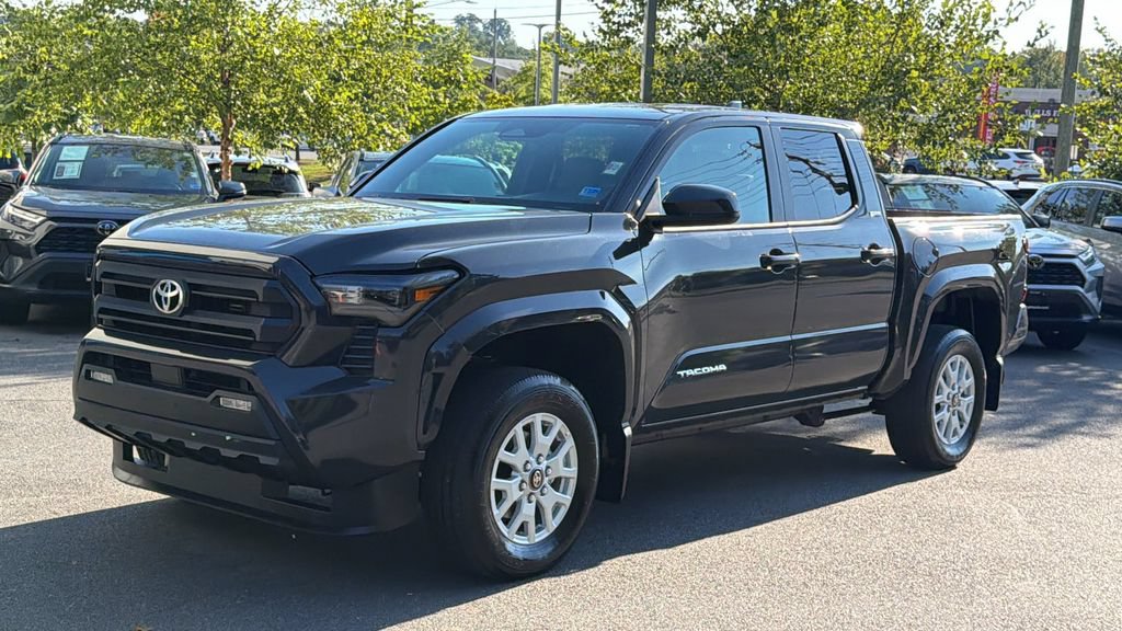 Used 2026 Toyota Tacoma SR5 AWD/4WD image 2