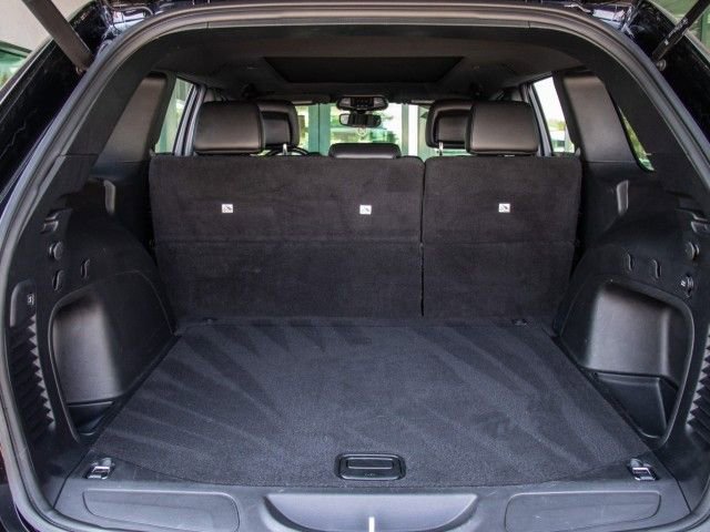 Used 2022 Jeep Grand Cherokee Limited image 25