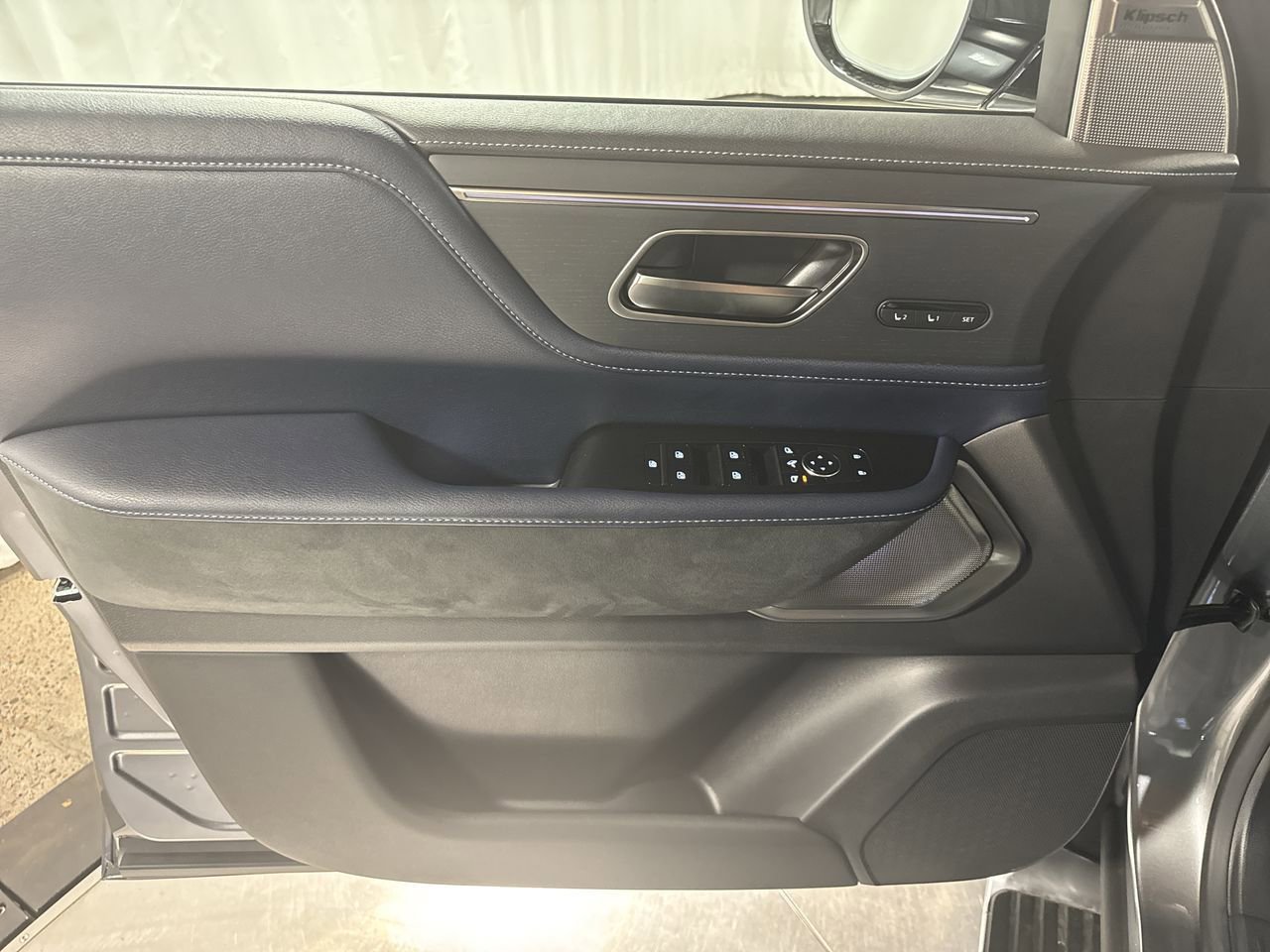 New 2026 INFINITI QX80 Sport w/ Sport Exterior Package image 18