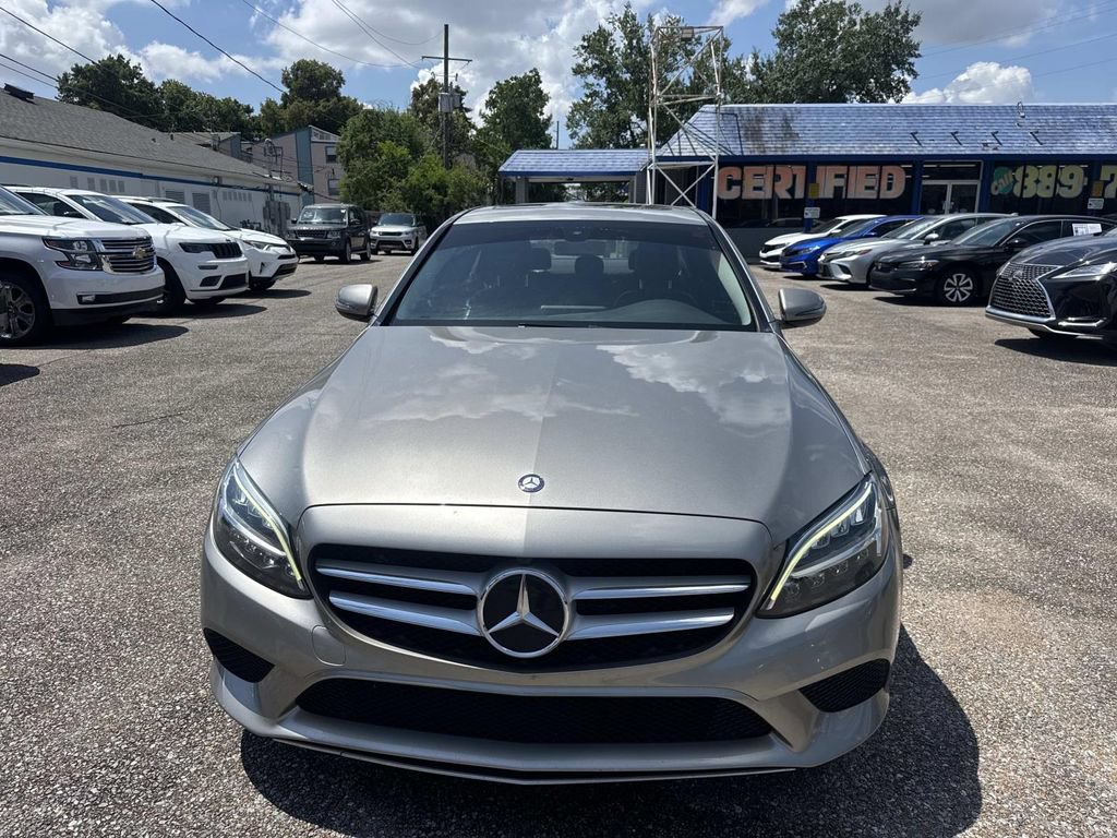 Used 2019 Mercedes-Benz C 300 Sedan image 2