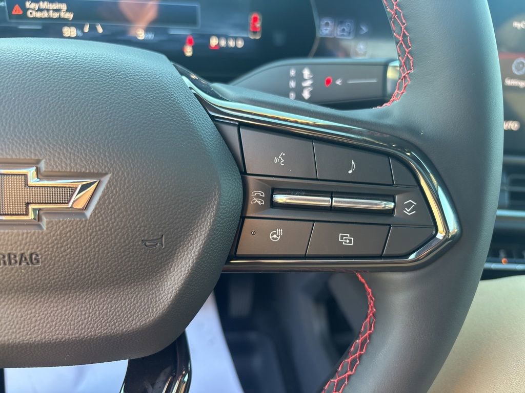 New 2026 Chevrolet Equinox EV RS AWD/4WD image 3