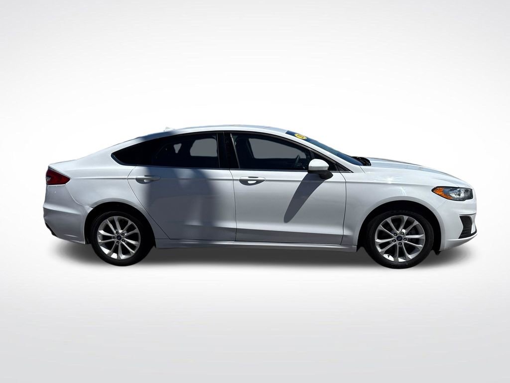 Used 2020 Ford Fusion SE FWD image 6