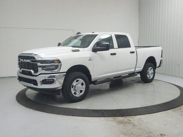 New 2026 RAM 2500 Tradesman AWD/4WD image 4