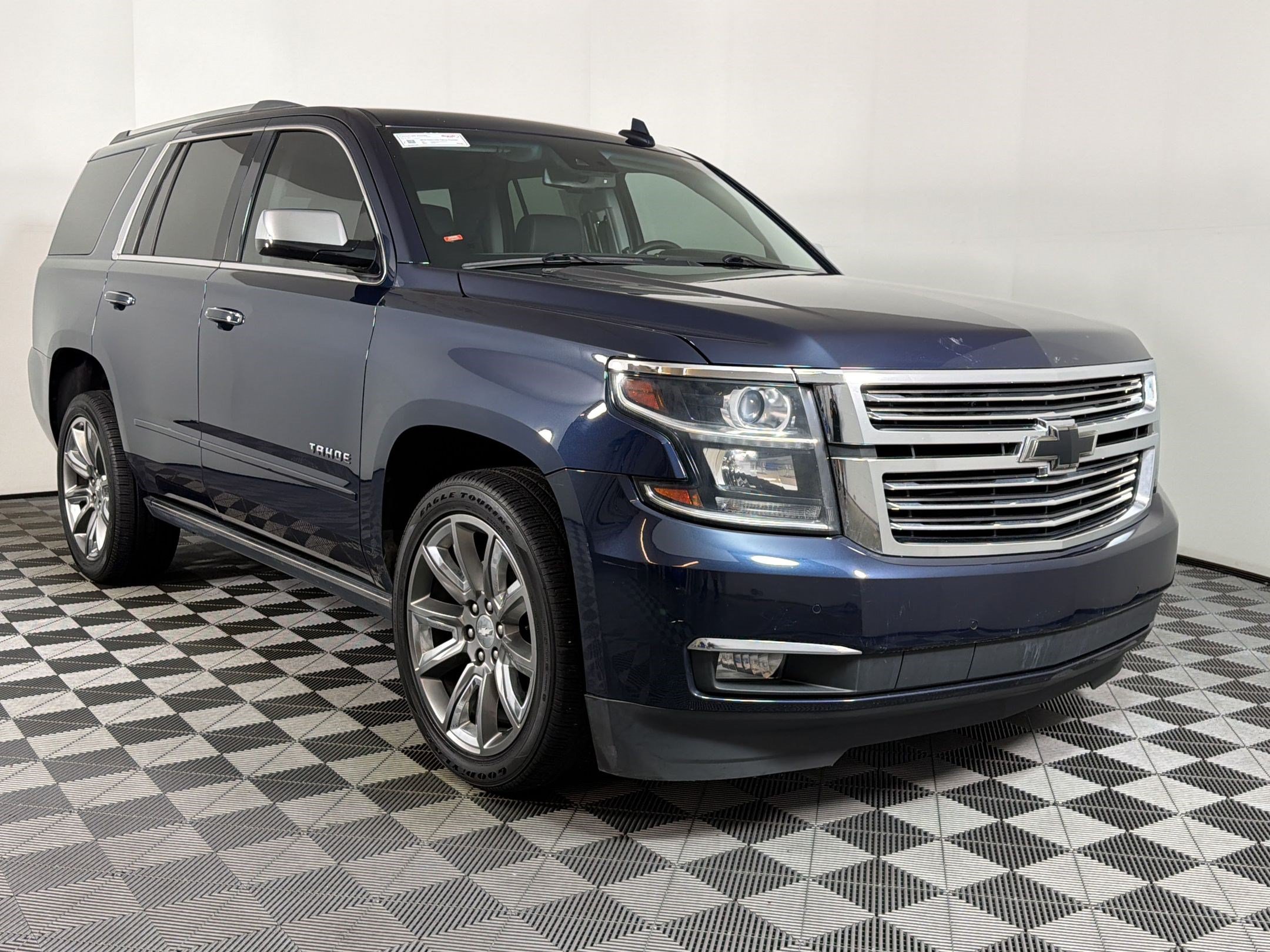 Used 2018 Chevrolet Tahoe Premier w/ Max Trailering Package AWD/4WD image 24