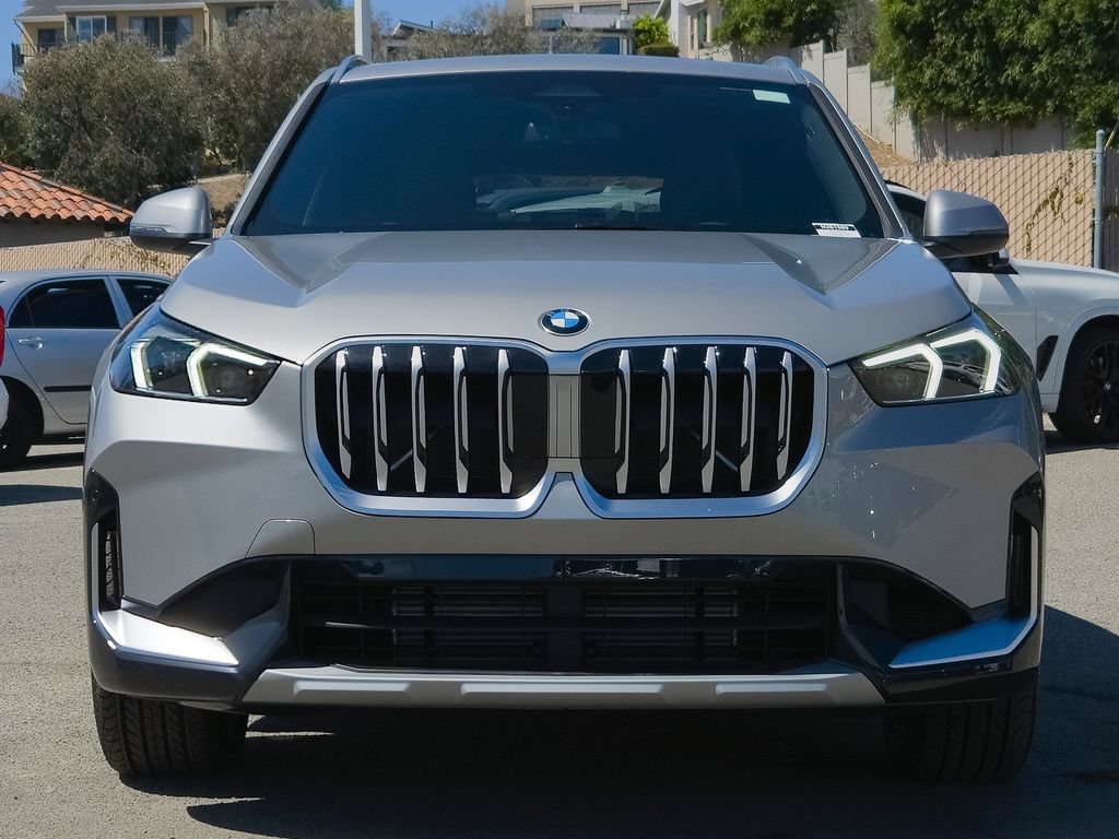 New 2026 BMW X1 xDrive28i w/ Convenience Package AWD/4WD image 2