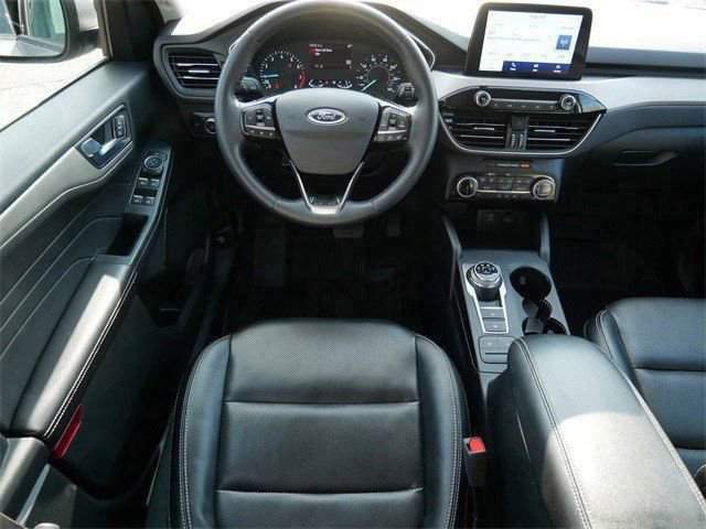 Used 2022 Ford Escape SEL AWD/4WD image 10