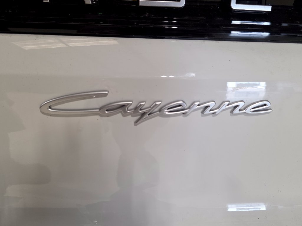 New 2026 Porsche Cayenne AWD/4WD image 13