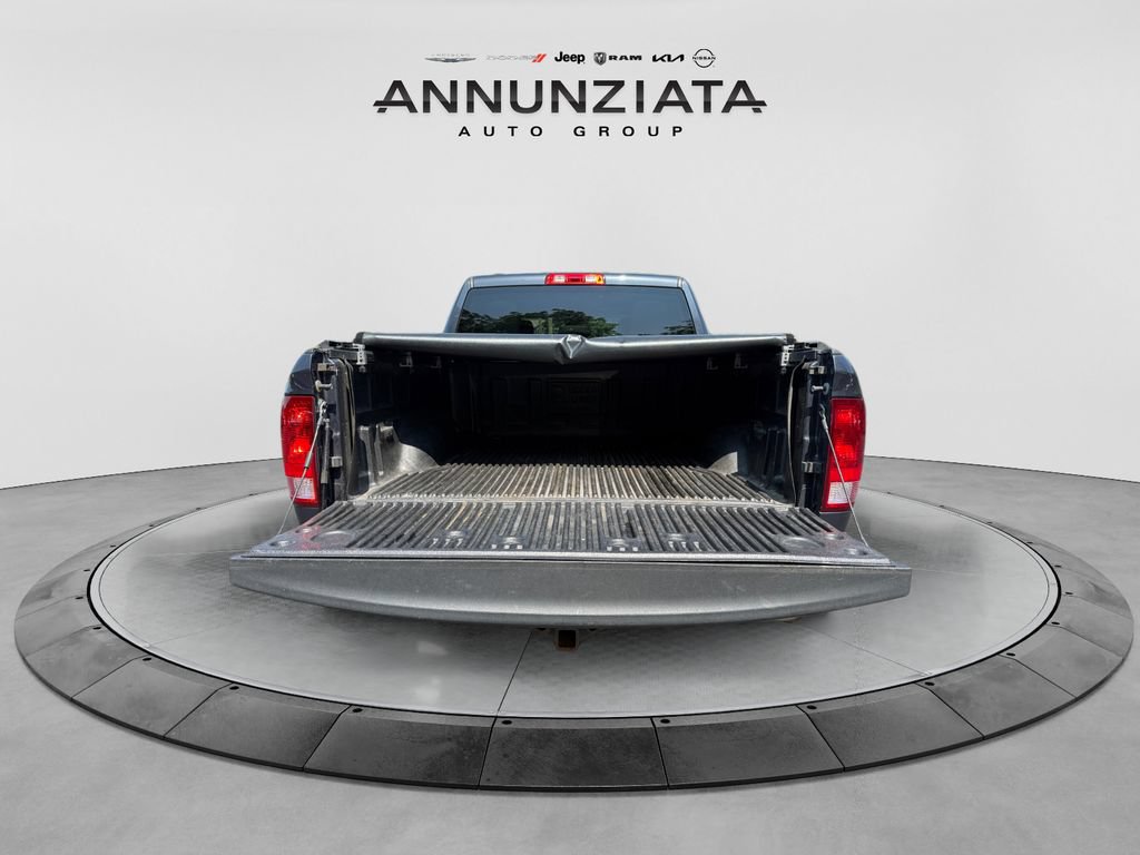 Used 2021 RAM 1500 Classic SLT AWD/4WD image 17
