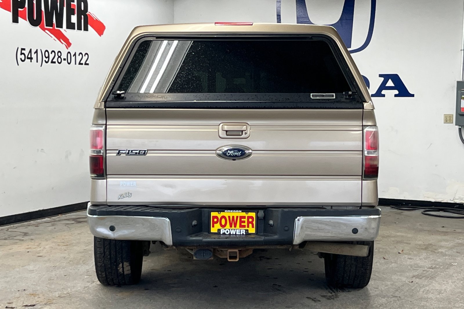 Used 2013 Ford F150 Lariat w/ Mid Equipment Group image 4
