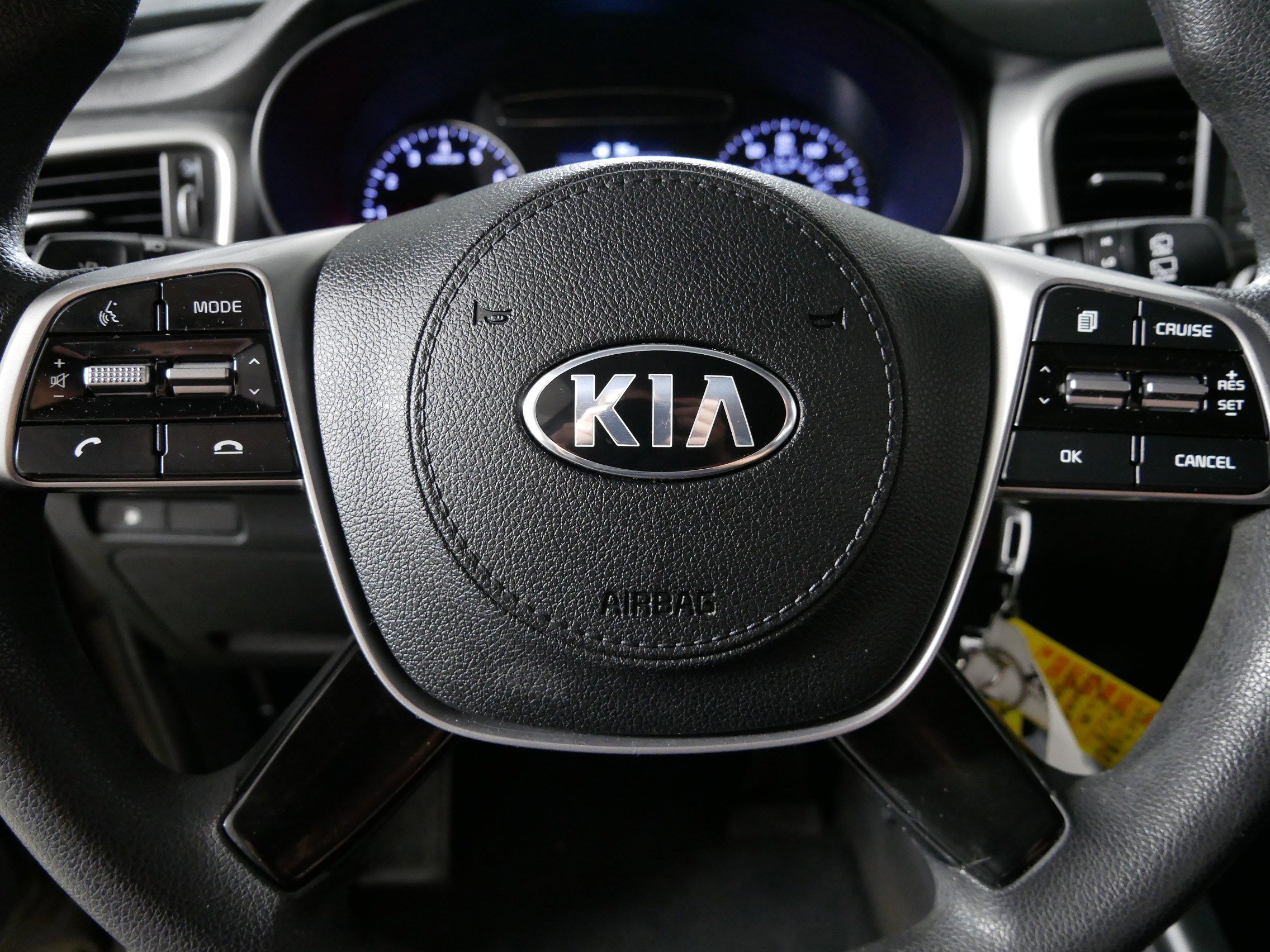 Used 2019 Kia Sorento LX AWD/4WD image 25
