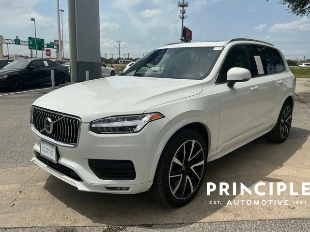 Certified 2022 Volvo XC90 T6 Momentum AWD/4WD image 4